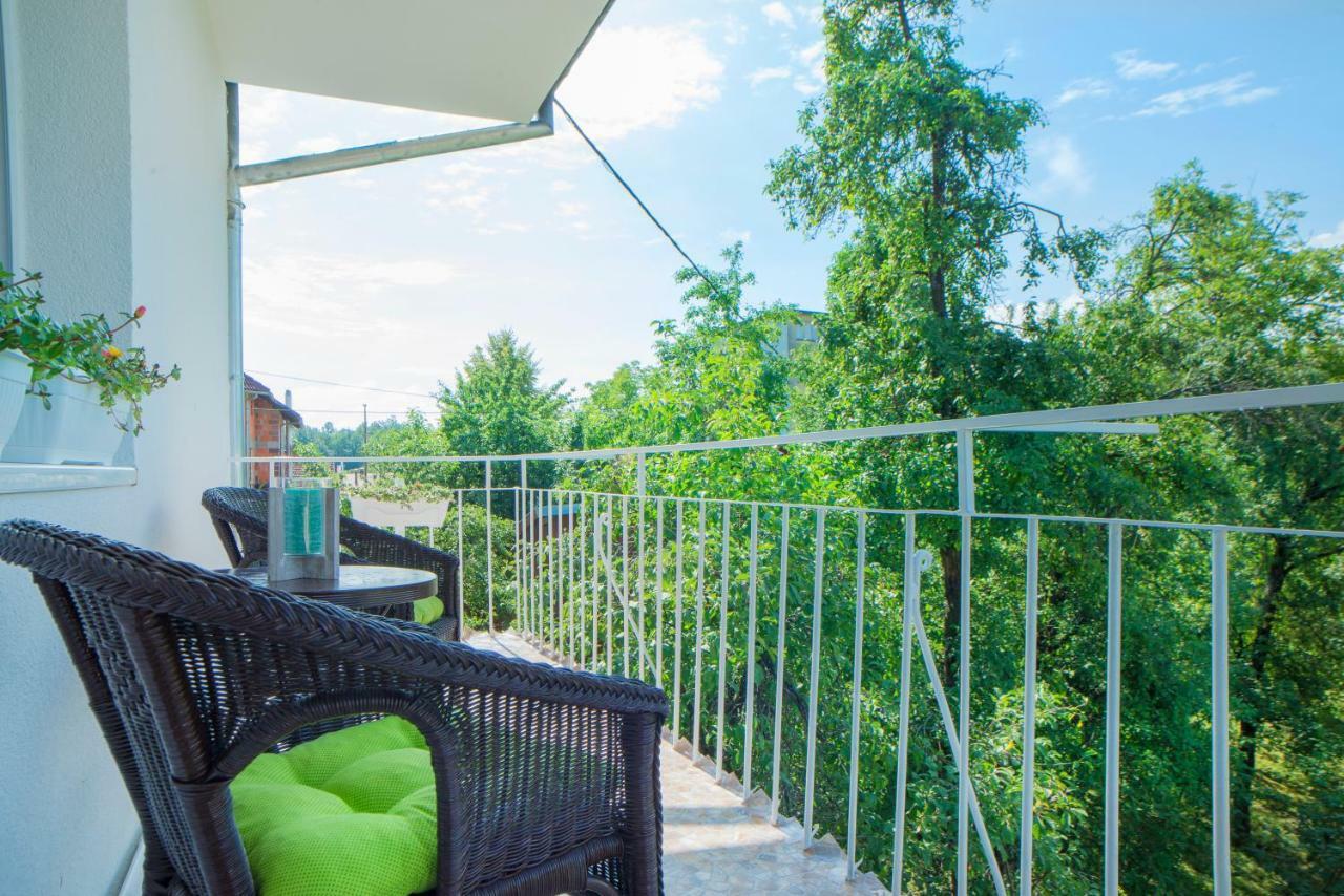 Apartman Visnja Слунь Екстер'єр фото